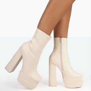 Worn once for 5 minutes